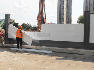 施工現(xiàn)場搭建的臨時圍擋有著怎樣的作用呢？